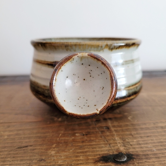 Vintage Takahashi Mid Century Studio Pottery Side Handled Soup Bowl - Picture 7 of 9